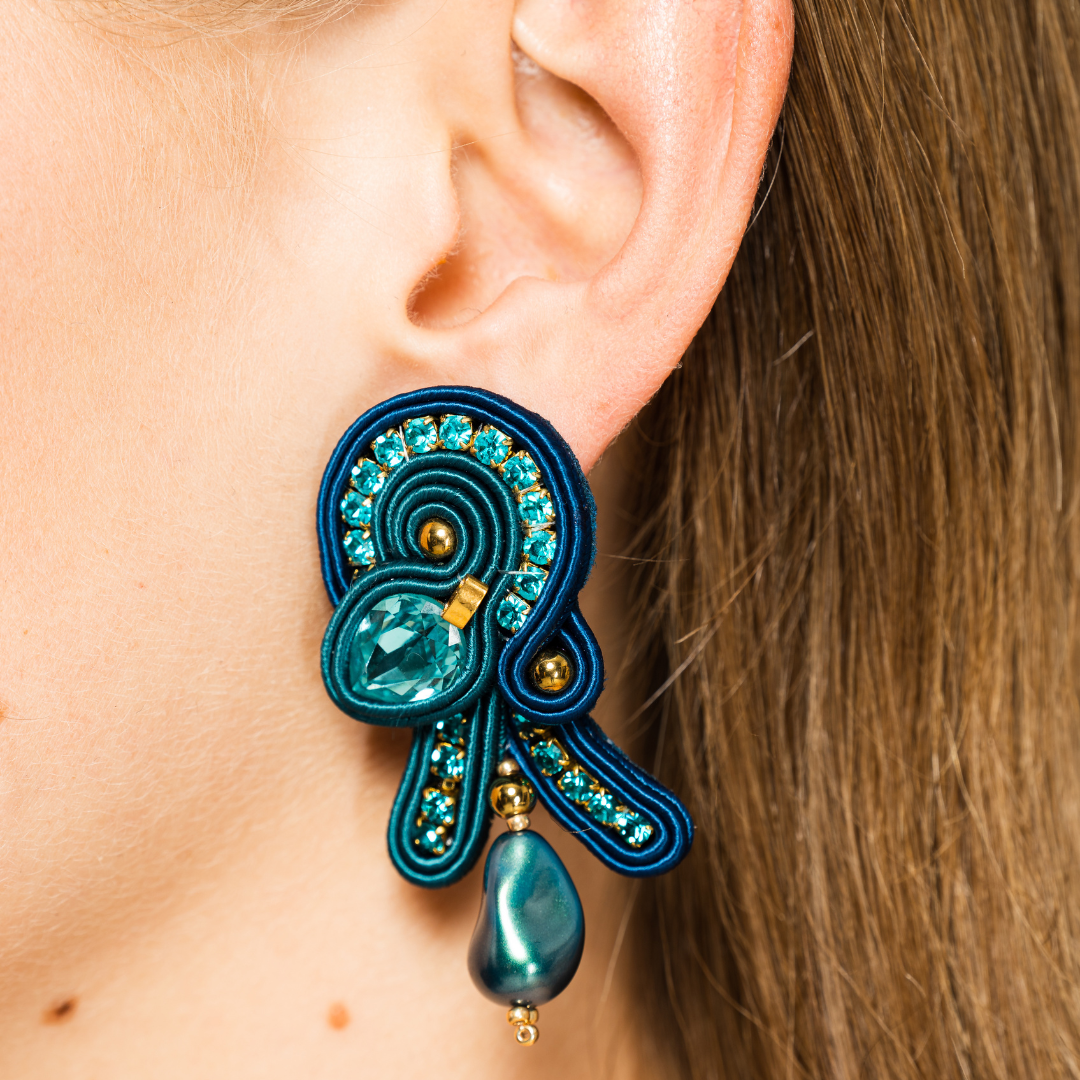 Earrings 'Elizabeth' medium
